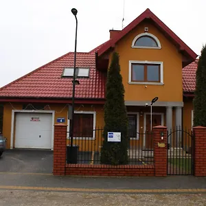 Dworek W Zieleni Kwatera prywatna Warszawa