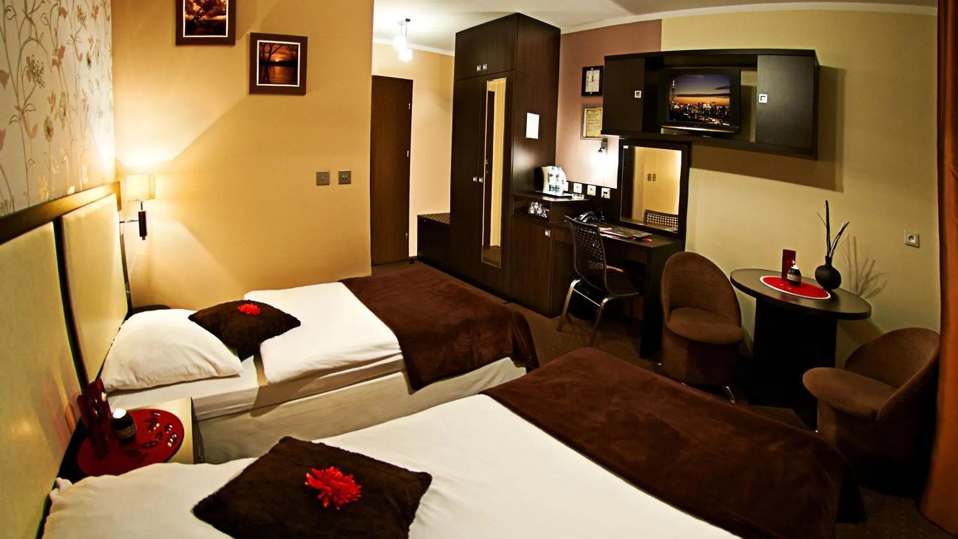 Inn Apart A2 Poznan - 24H - Self Check-In - Free Parking