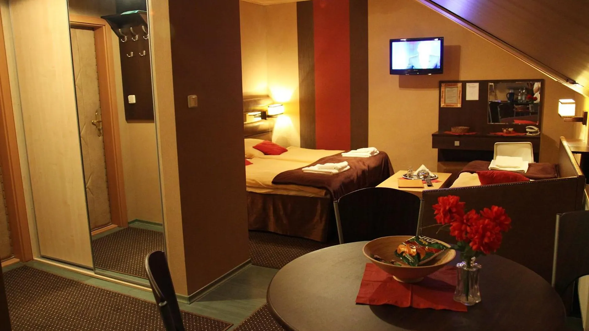 Apart A2 Poznan - 24H - Self Check-In - Free Parking