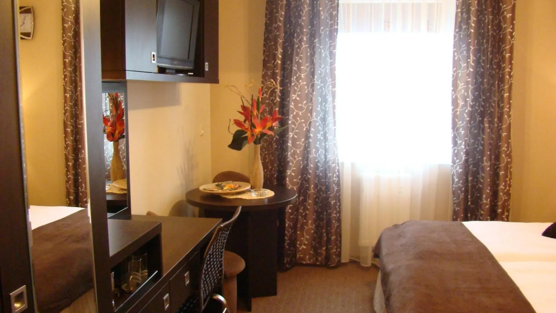 Apart A2 Poznan - 24H - Self Check-In - Free Parking