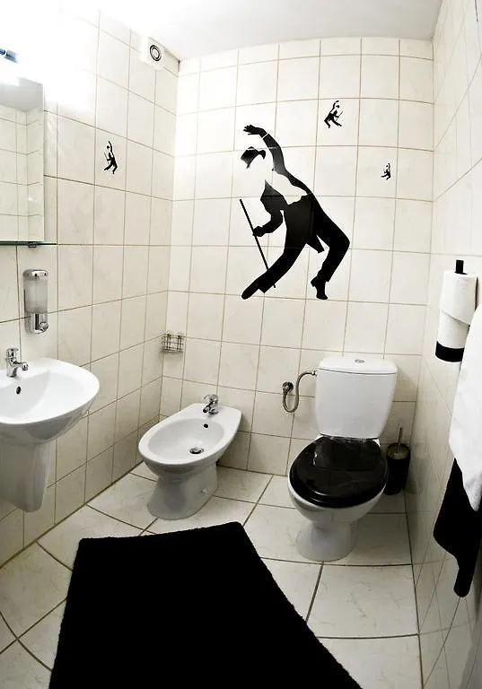 Inn Apart A2 Poznan - 24H - Self Check-In - Free Parking